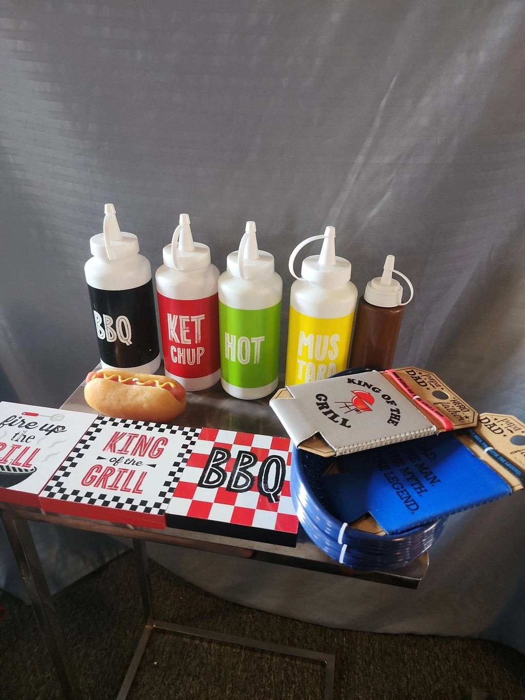 BBQ And Grill Kit Condiment Squeeze Bottles Ketchup Mustard Sauce Grill Party